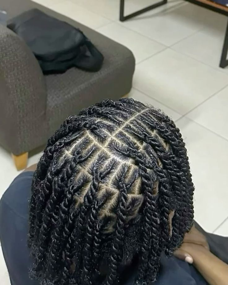 Benefits of Gel Locs and Twists